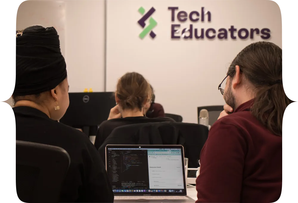 Build the digital toolkit employers are looking for: hands-on and instructor-led, without the need for coding.